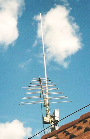LOG-PER antena na 2m a 70cm, UV-200